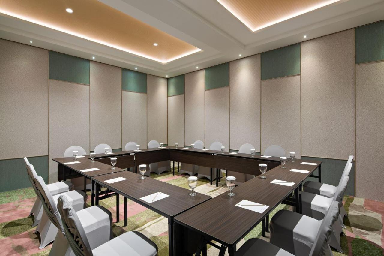 Maxonehotels At Kota Harapan Indah-Bekasi Dış mekan fotoğraf